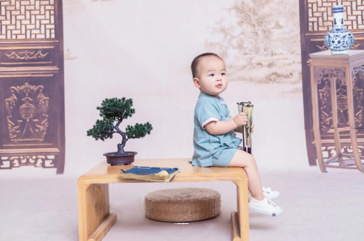 榆林宝宝吃迷糊奶如何纠正